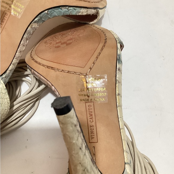 Vince Camuto Wesley Snakeskin Sandals size 6.5 B - Picture 7 of 9